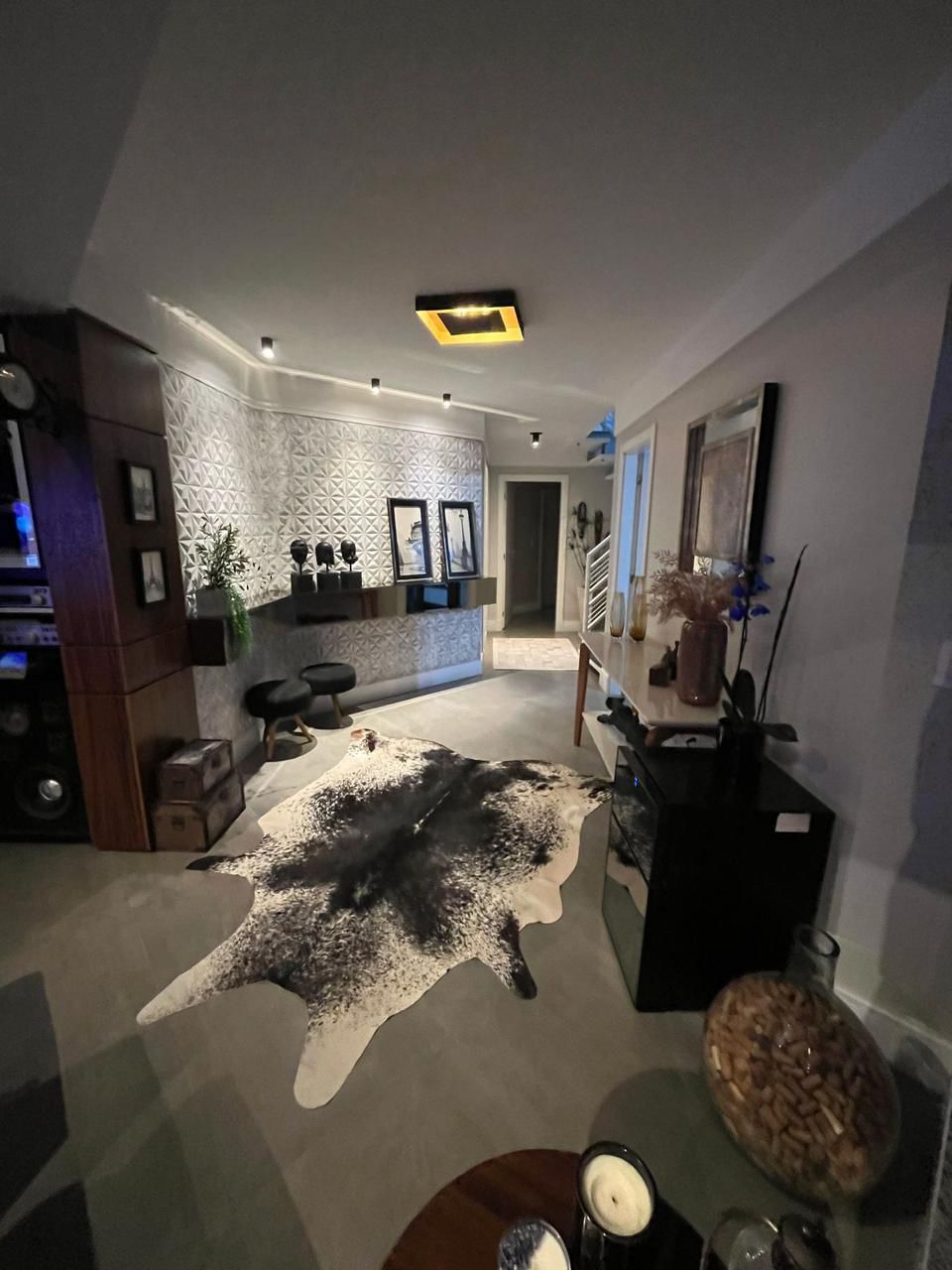 CASA ALTO PADRÃO COMERCIAL E RESIDENCIAL PARA LOCAÇÃO ANUAL NA PRAIA BRAVA