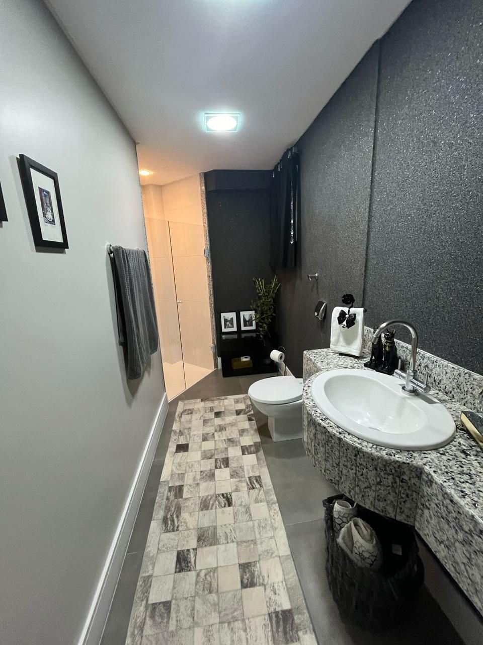 CASA ALTO PADRÃO COMERCIAL E RESIDENCIAL PARA LOCAÇÃO ANUAL NA PRAIA BRAVA