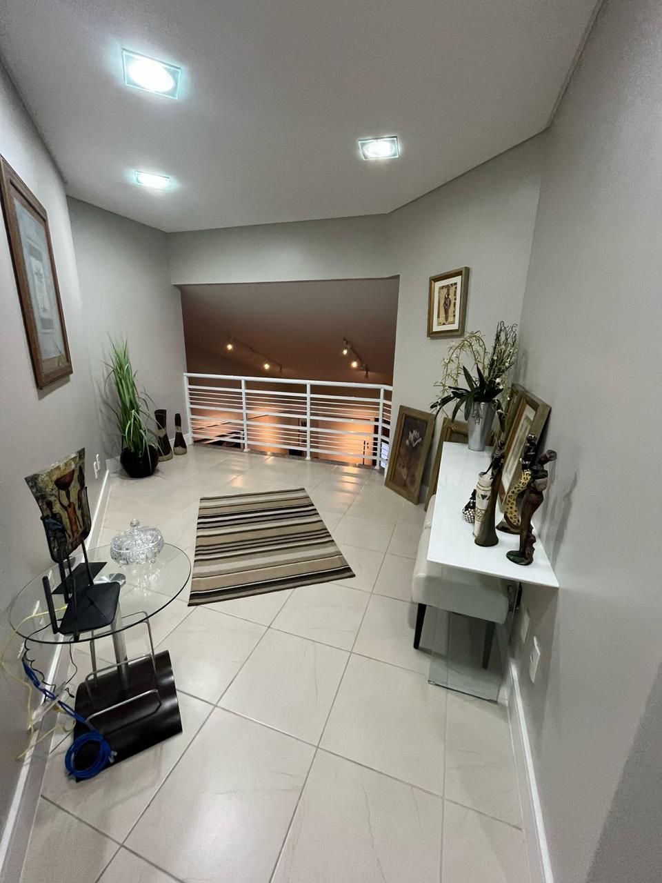 CASA ALTO PADRÃO COMERCIAL E RESIDENCIAL PARA LOCAÇÃO ANUAL NA PRAIA BRAVA