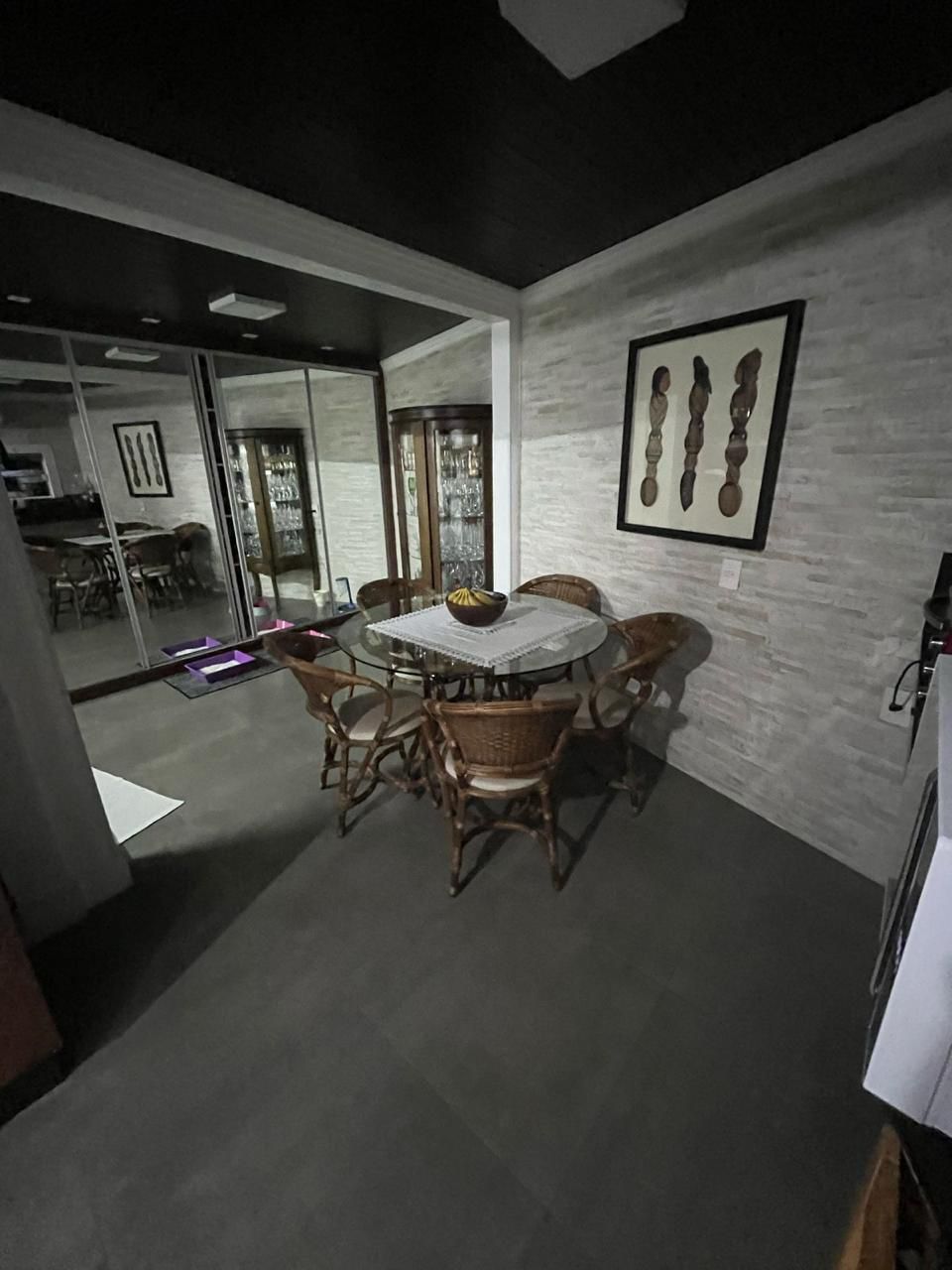 CASA ALTO PADRÃO COMERCIAL E RESIDENCIAL PARA LOCAÇÃO ANUAL NA PRAIA BRAVA