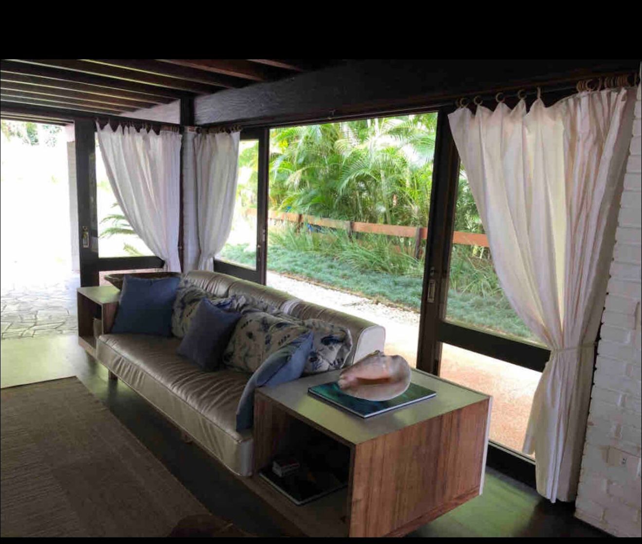 CASA FRENTE MAR EM CABEÇUDAS PARA LOCAÇÃO