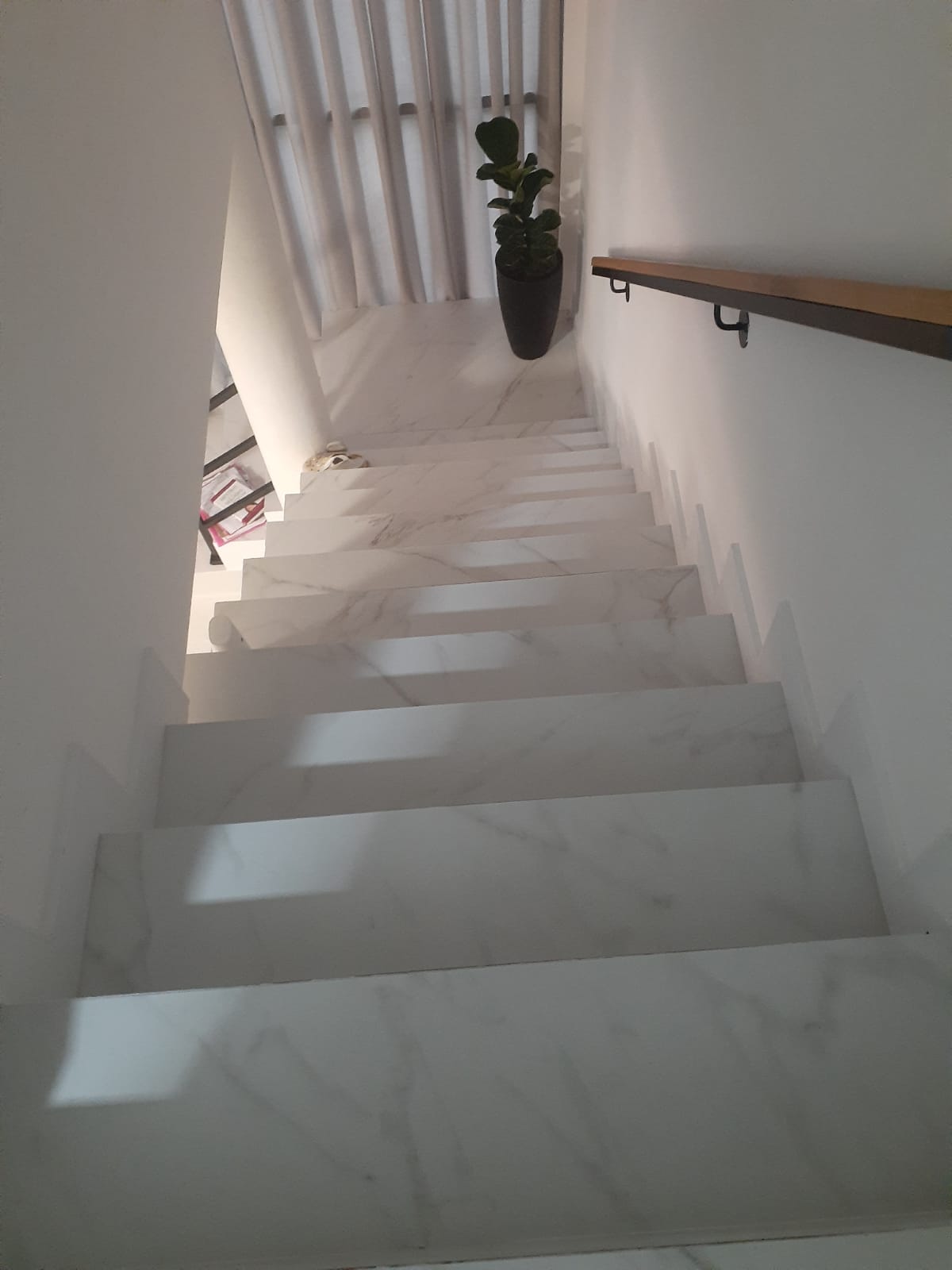 CASA TRIPLEX MOBILIADA A VENDA EM BALNEARIO CAMBORIU
