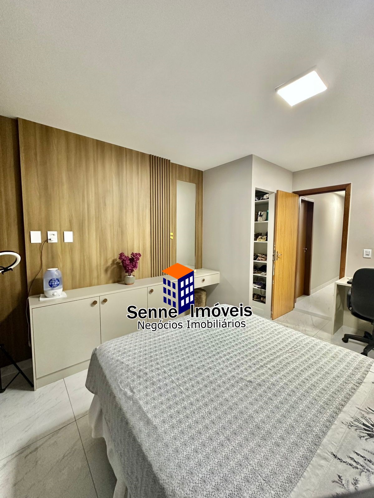 DUPLEX COM 3 SUÍTES EM MORADA DE LARANJEIRAS - PORTEIRA FECHADA