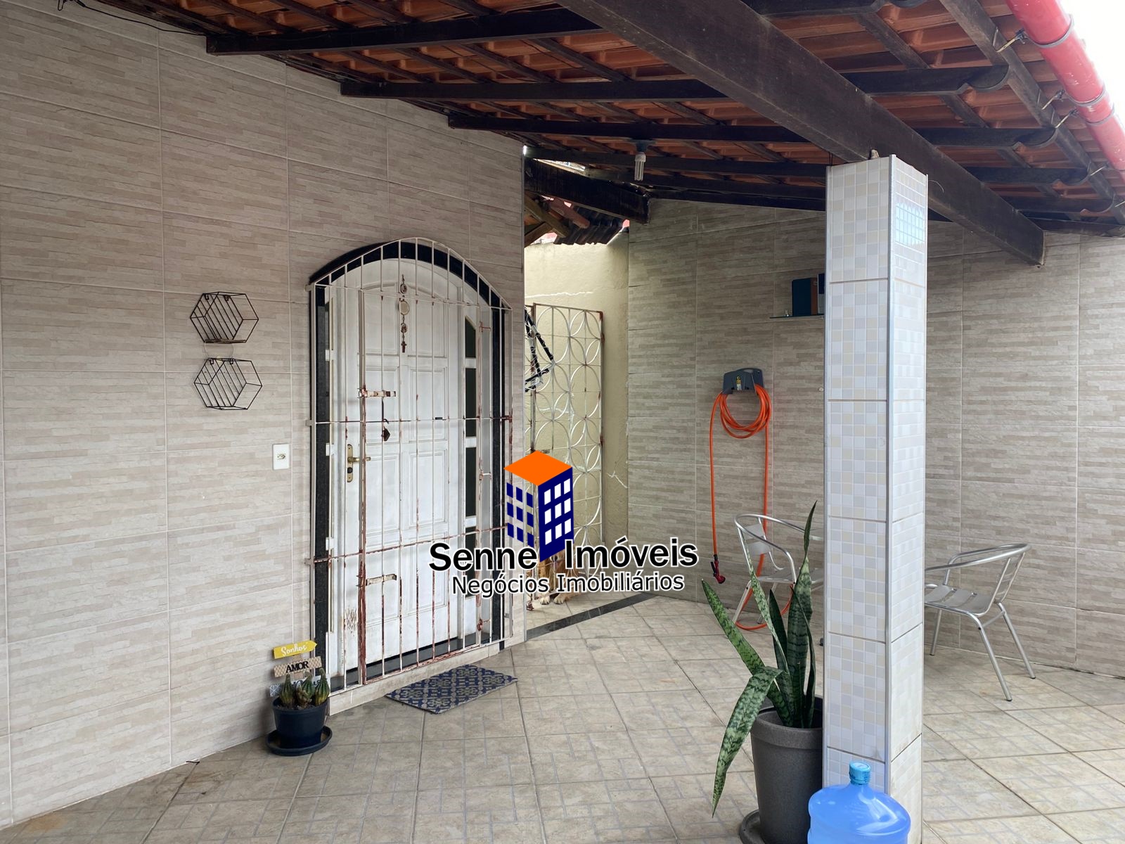 CASA 3 QUARTOS COM SUITE EM ELDORADO