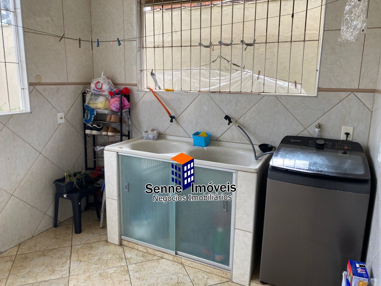 CASA 3 QUARTOS COM SUITE EM ELDORADO
