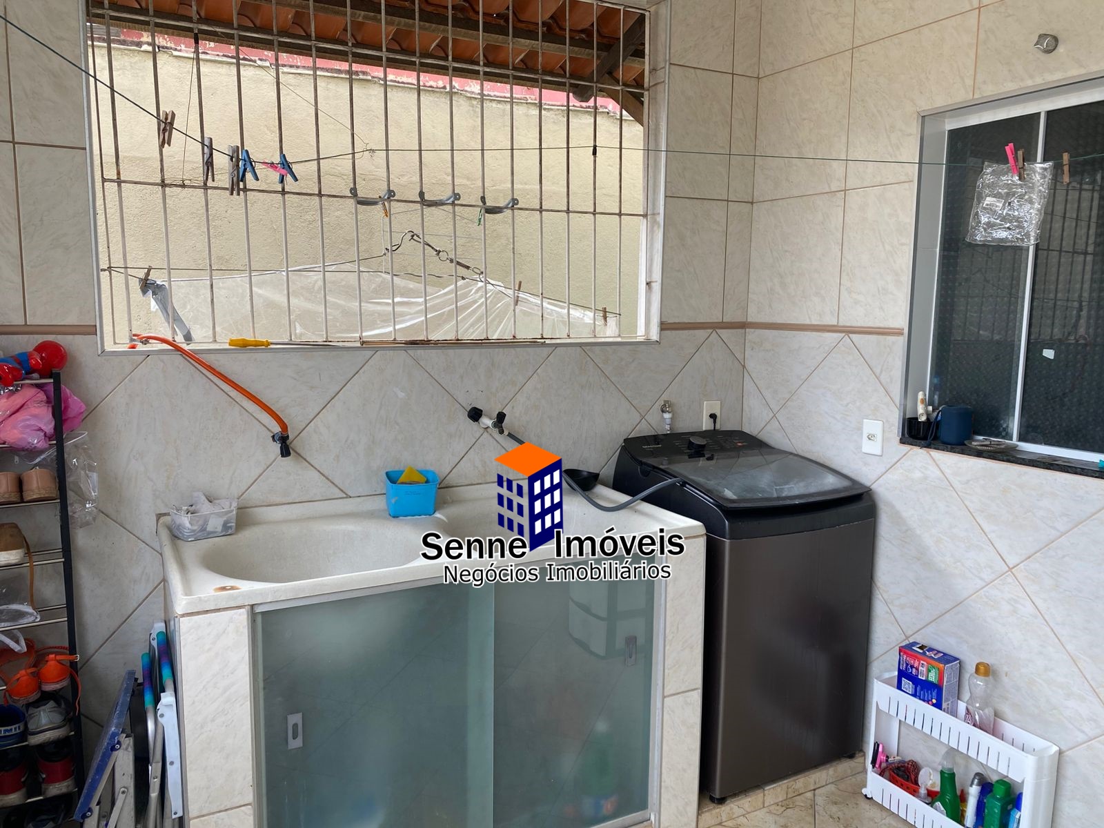 CASA 3 QUARTOS COM SUITE EM ELDORADO