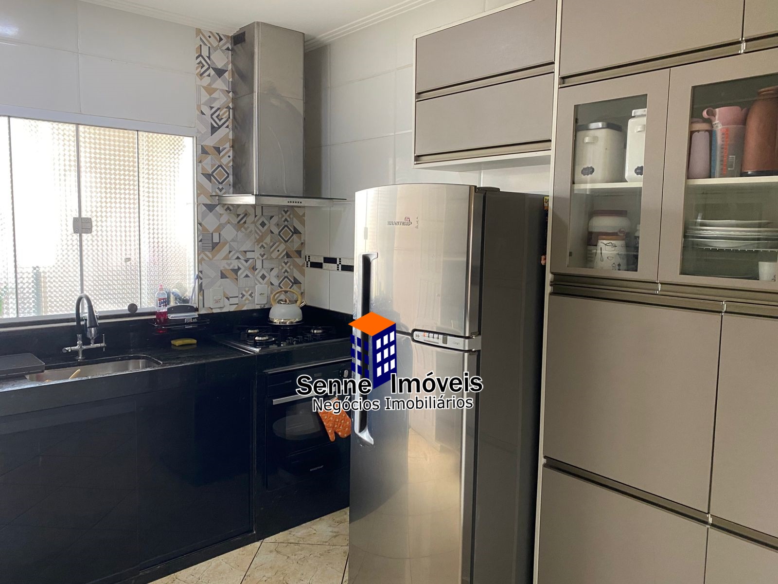 CASA 3 QUARTOS COM SUITE EM ELDORADO