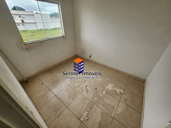 CASA EM NOVA CARAPINA II