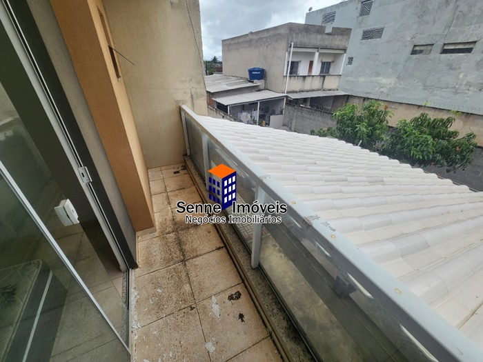 CASA EM NOVA CARAPINA II