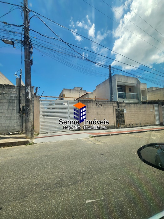 CASA EM NOVA CARAPINA II