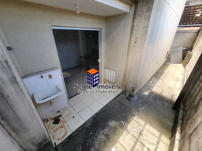 CASA EM NOVA CARAPINA II