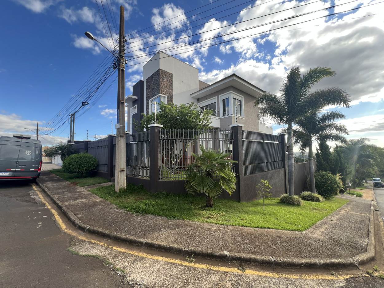 Casa Triplex - Venda
