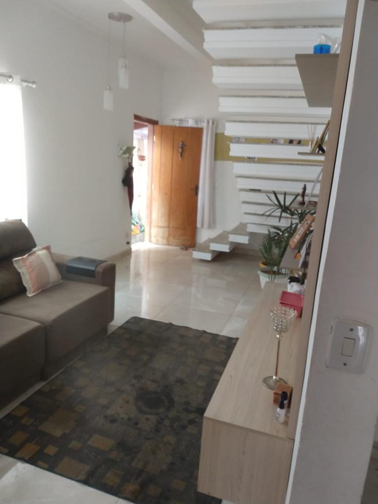 Sobrado - Venda, Parque São Domingos, Pindamonhangaba, SP