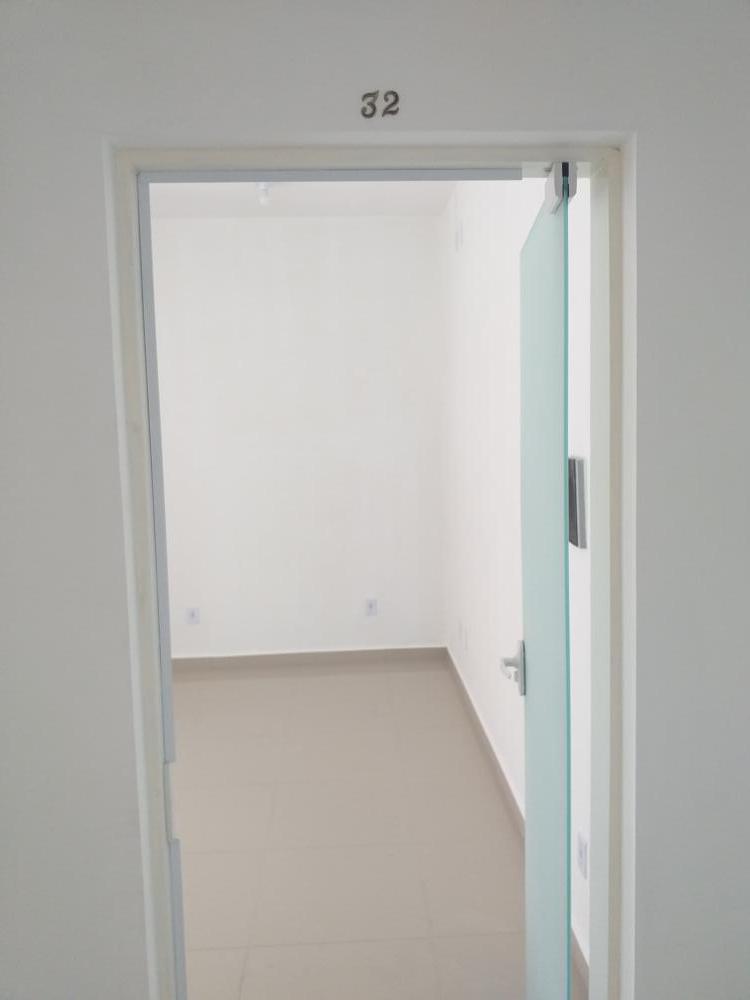 Sala comercial - Locação, Centro, Pindamonhangaba, SP