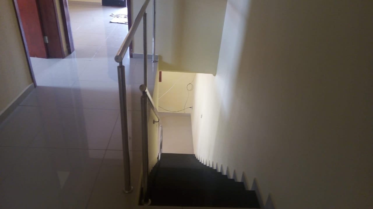 MOMBAÇA 
