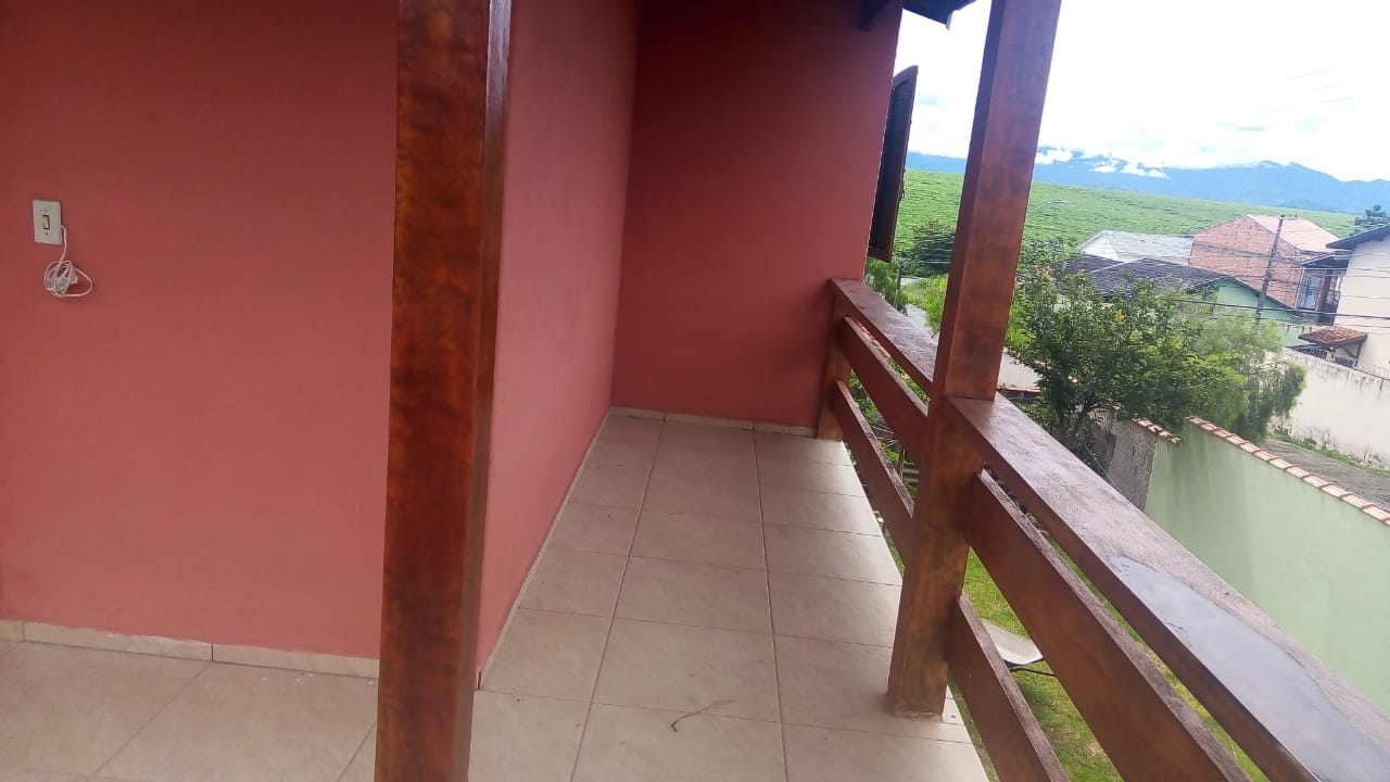 MOMBAÇA 