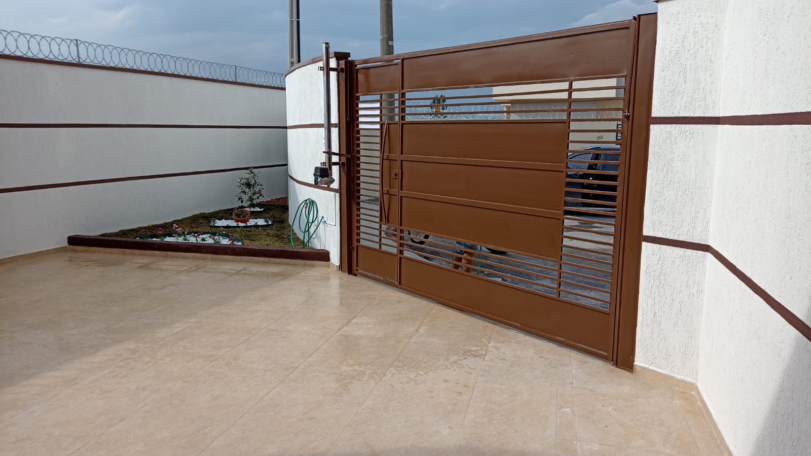 Casa - Venda, Loteamento Residencial e Comercial Flamboyant, Pindamonhangaba, SP