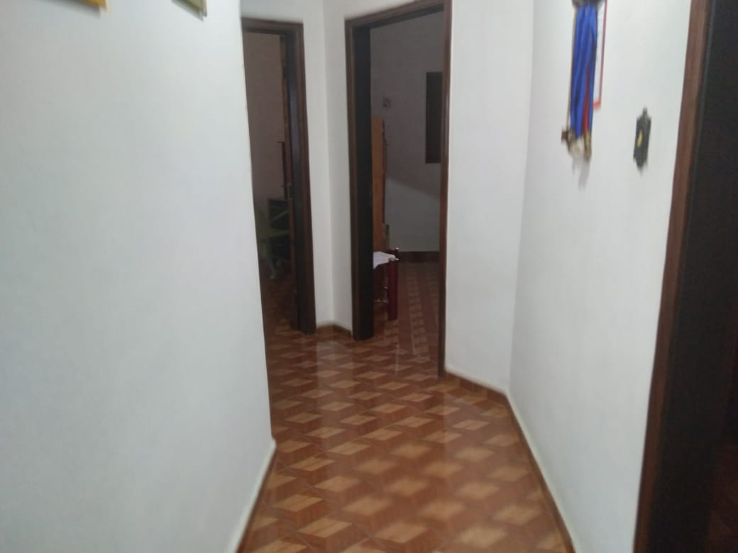 Casa Cidade Jardim com ponto comercial