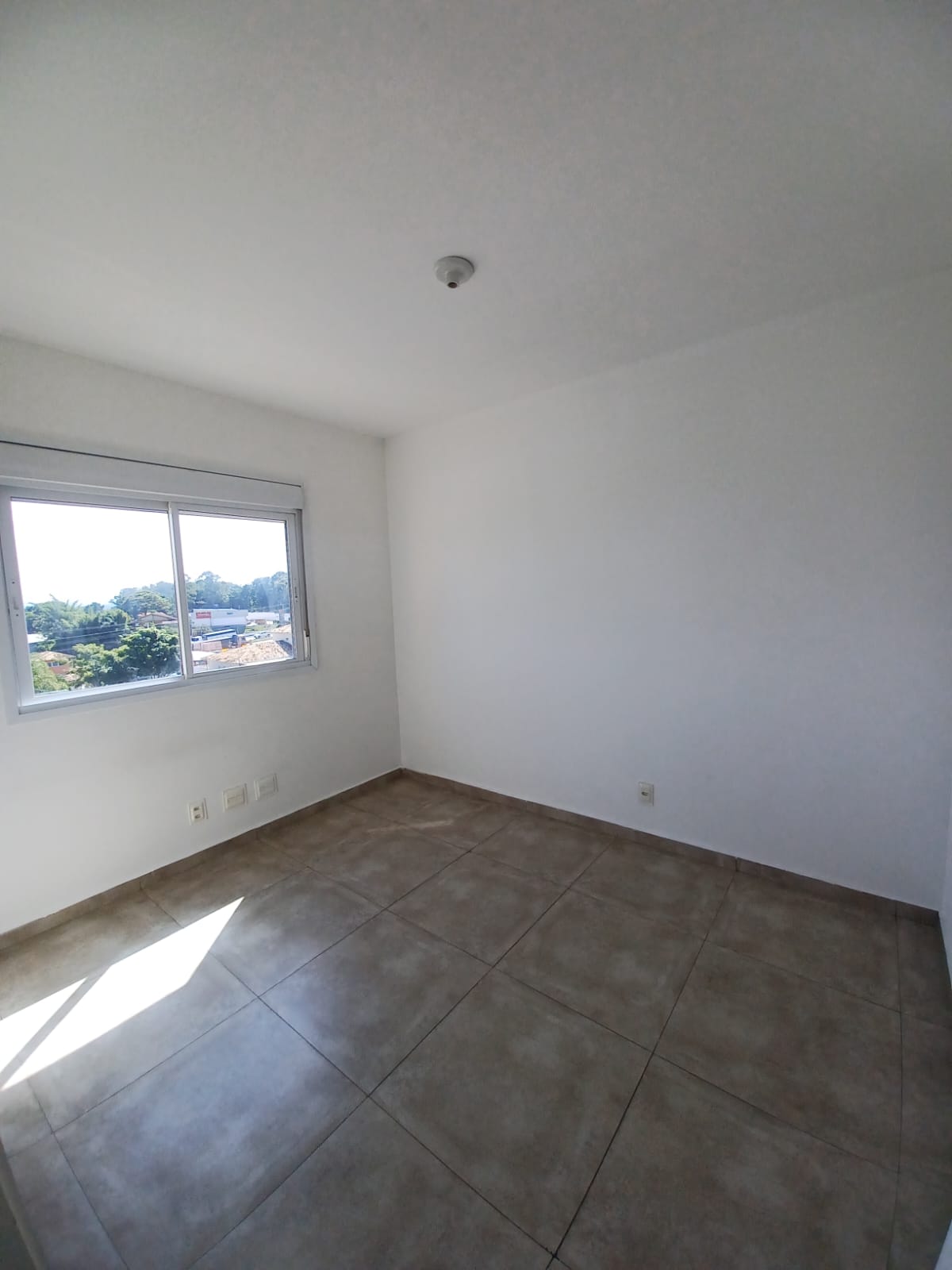 Apartamametnto condomínio Anaua para Locação
