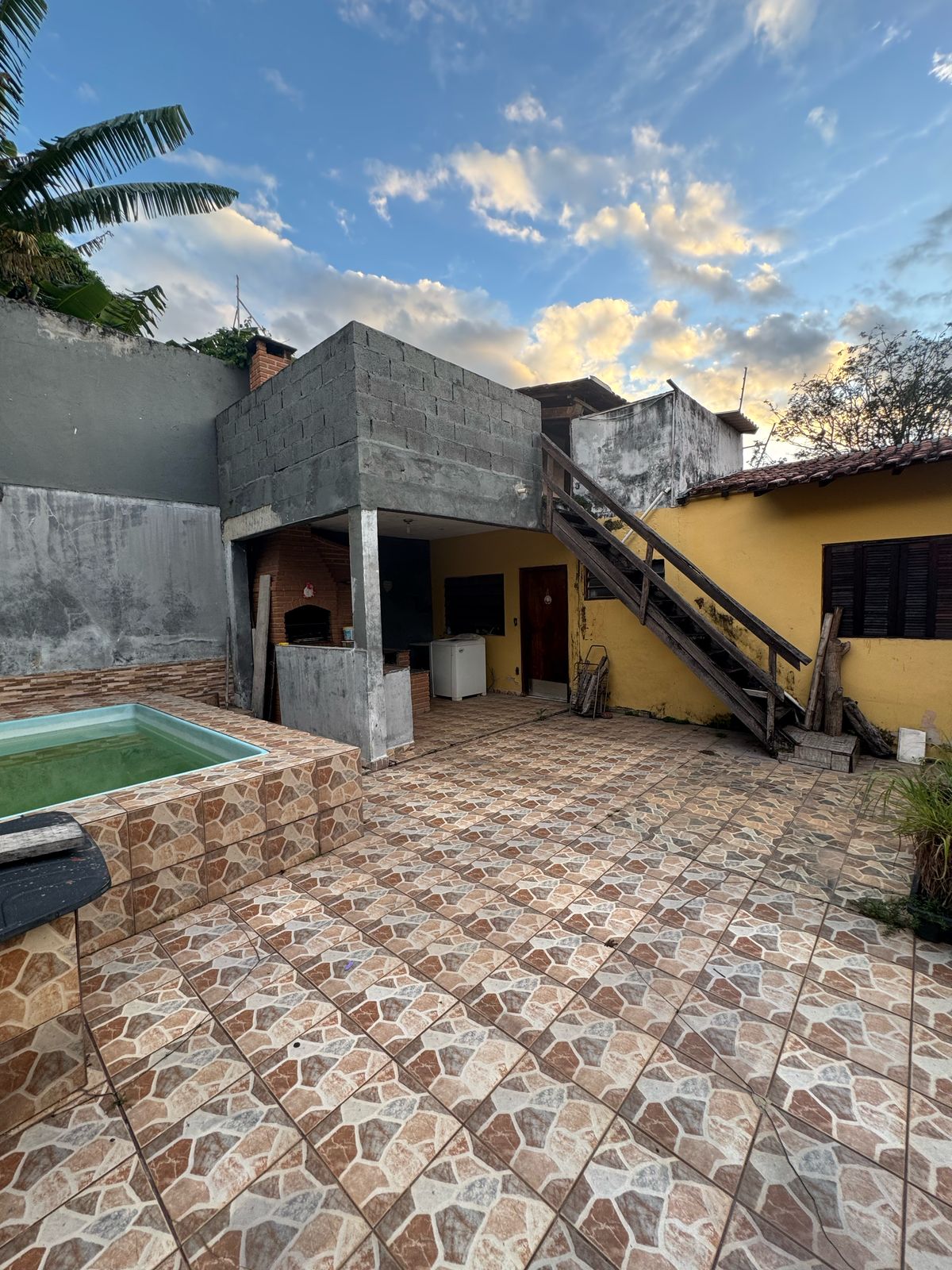 Casa próximo do centro ótima para construção empreendimento