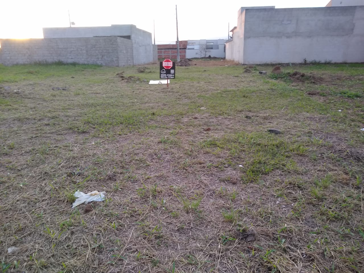 Terreno - Venda, Loteamento Residencial e Comercial Araguaia, Pindamonhangaba, SP