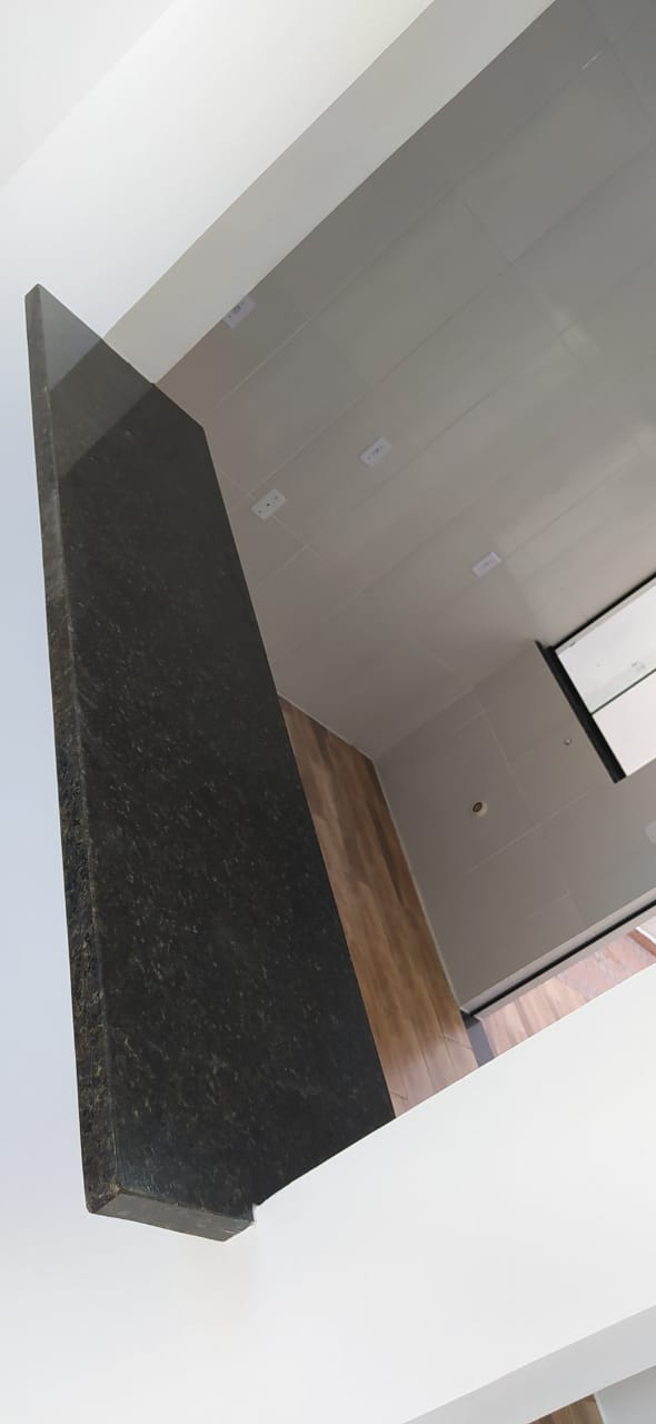 CASA NOVA 2 dorm. e 1 suite