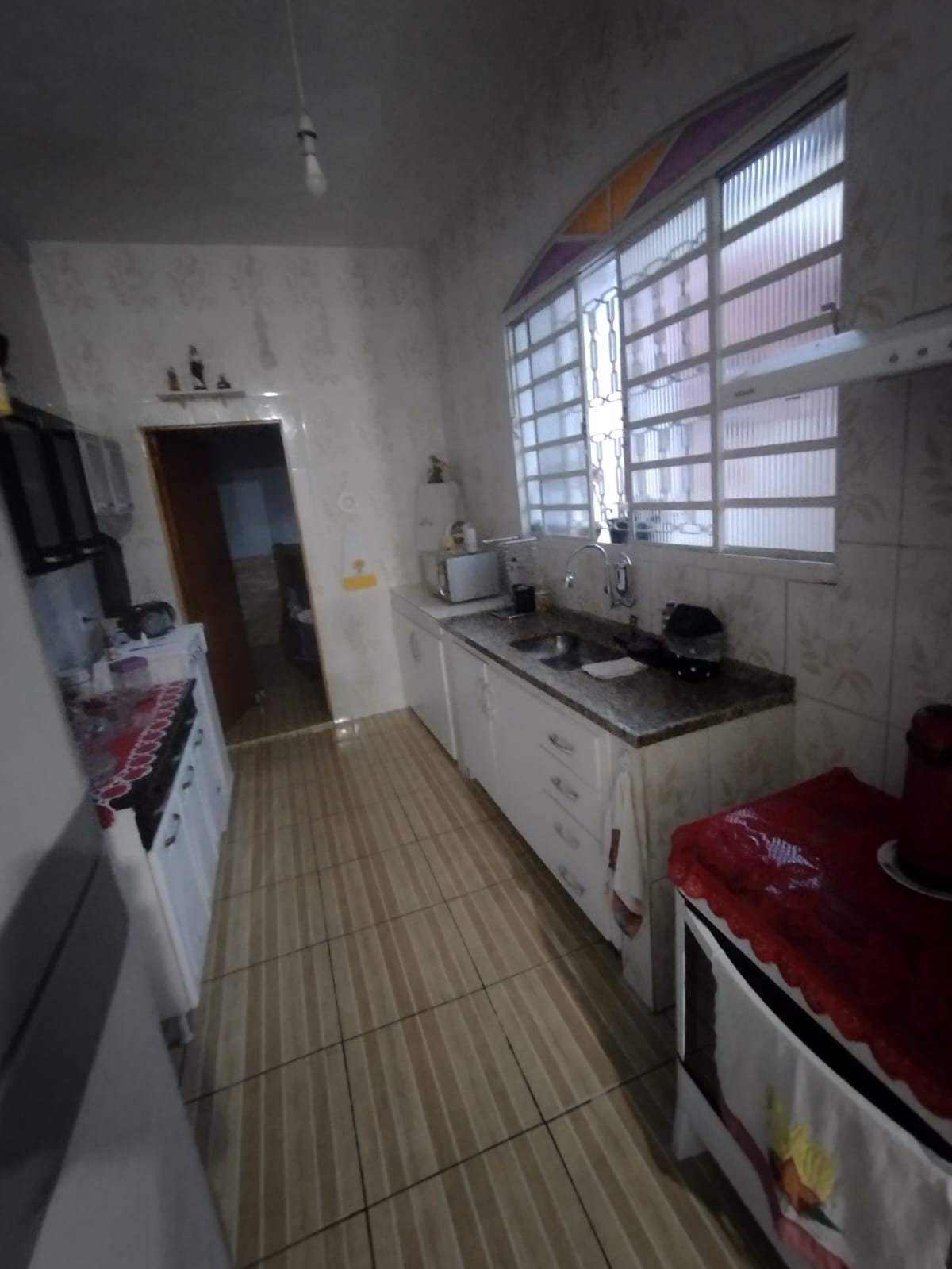 Prédio com 3 apartamentos com 3 dorm e 1 suite