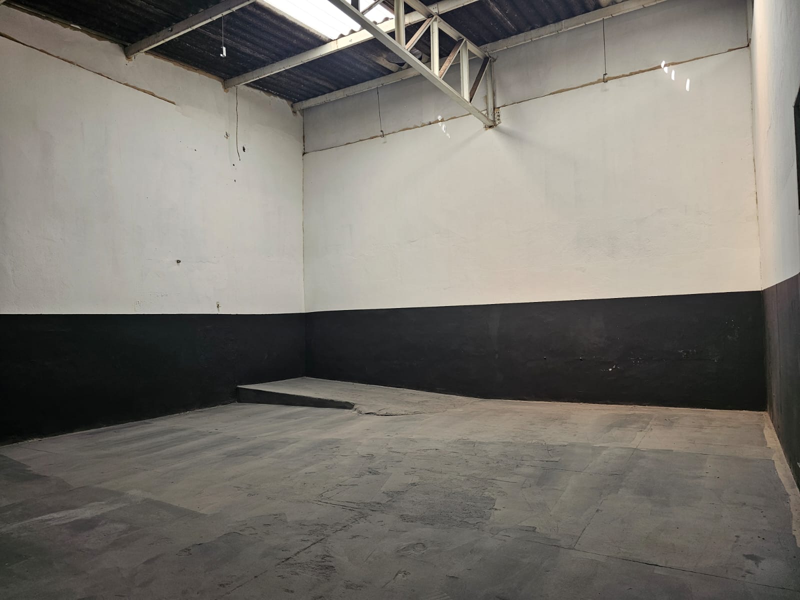 Salão Comercial 320 m² 