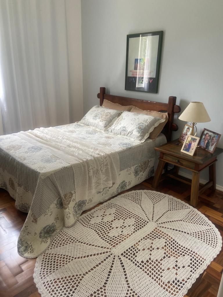VENDA: Casa em Araras, Petrópolis - RJ. 
