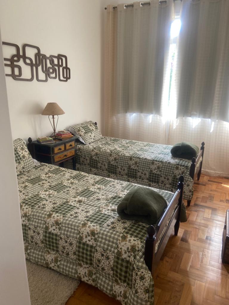 VENDA: Casa em Araras, Petrópolis - RJ. 