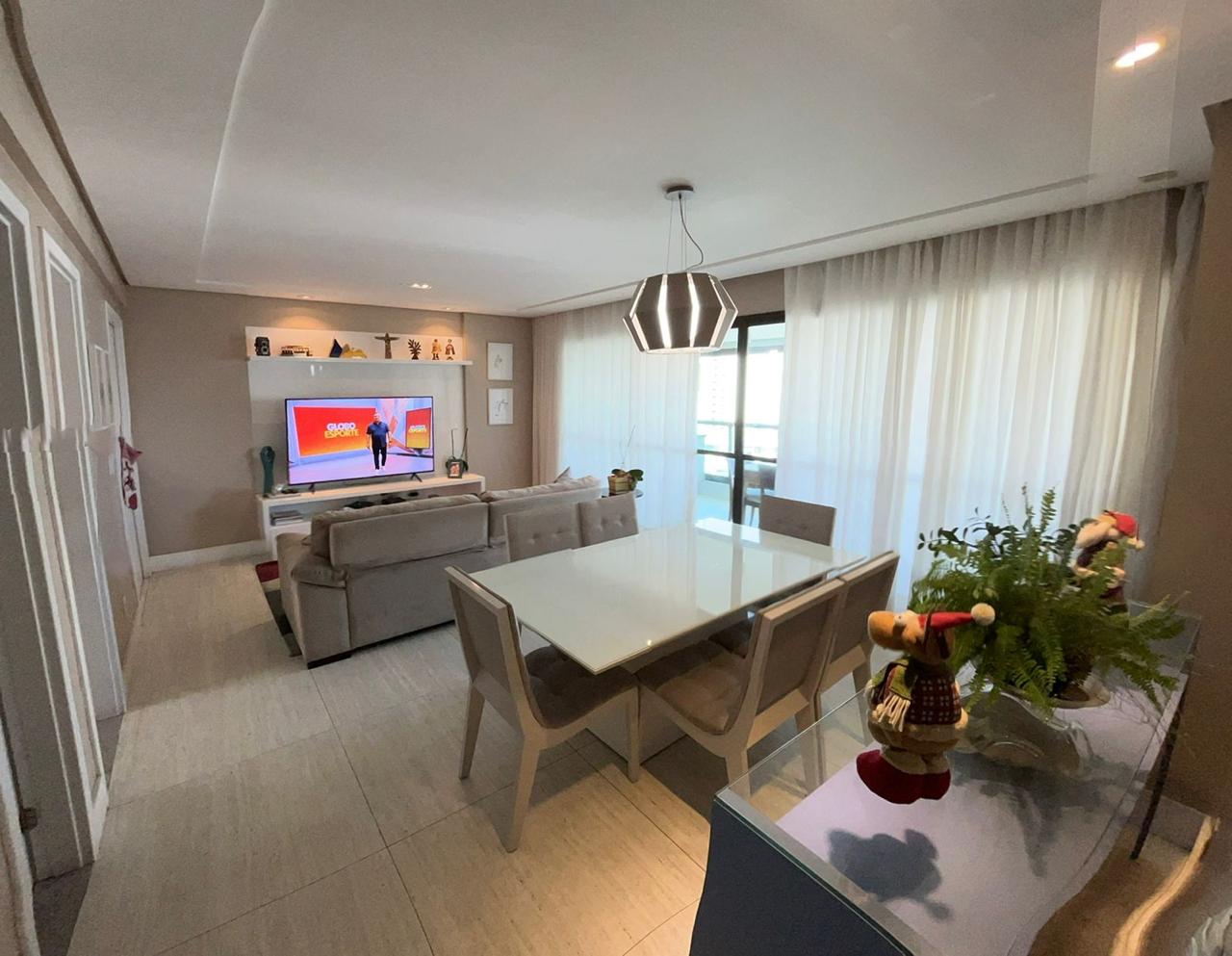 Apartamento à Venda no Caminho das Árvores, Salvador - 3 Suítes, lavabo, nascente, 3 vagas, 123m²