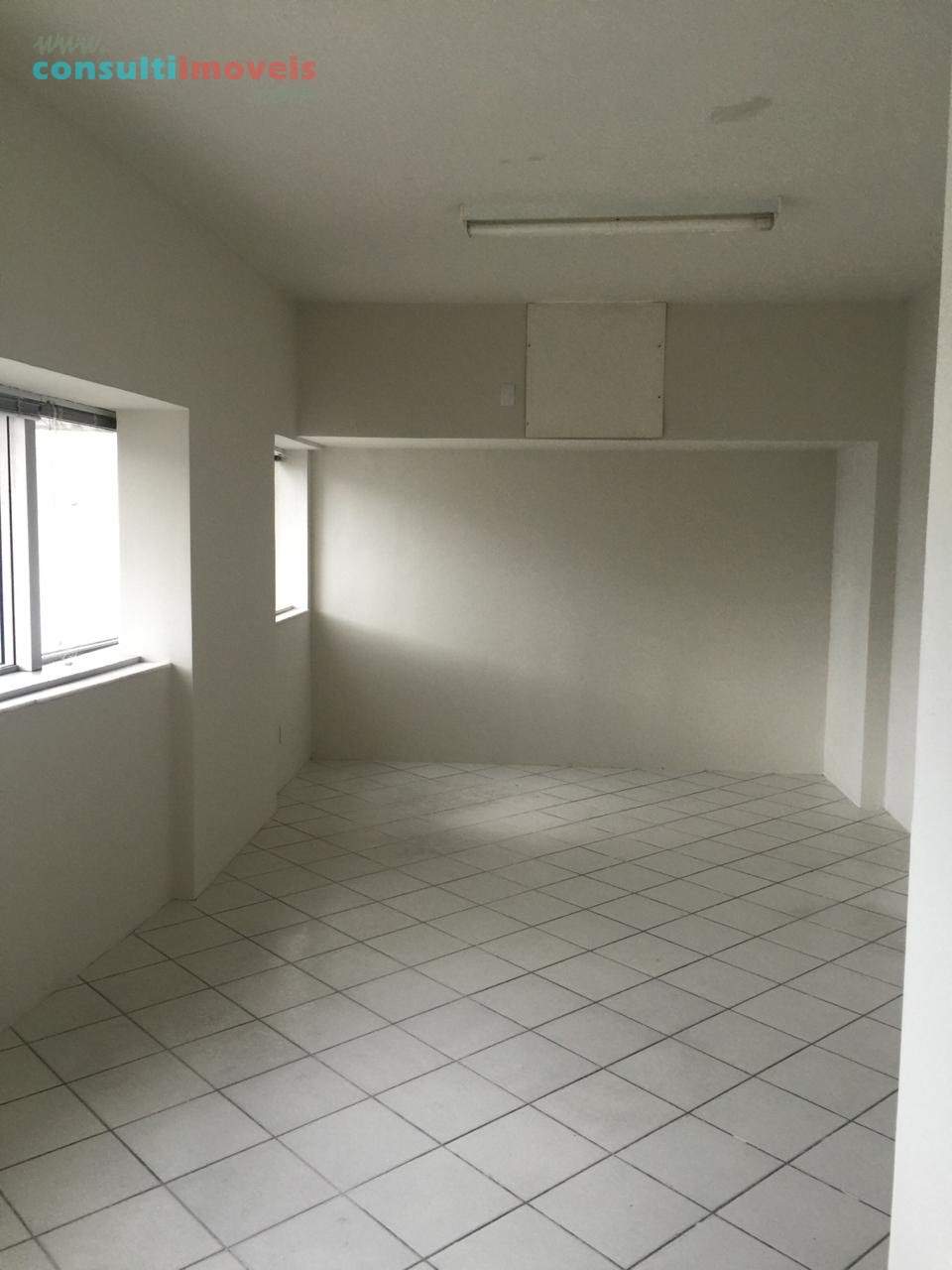Sala comercial - Locação, Caminho das Árvores, Salvador, BA