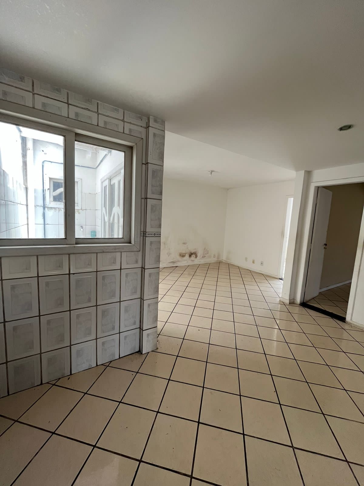 Casa 03 Quartos e 03 Suítes em Novo México