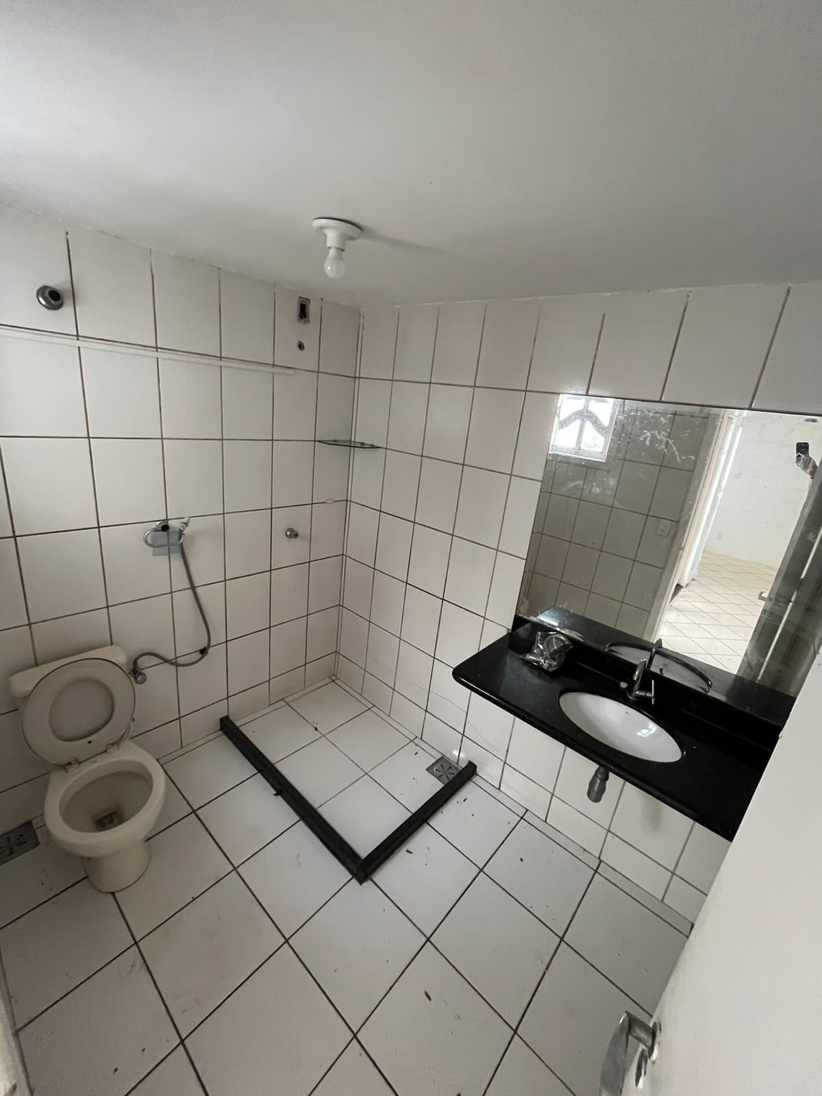 Casa 03 Quartos e 03 Suítes em Novo México
