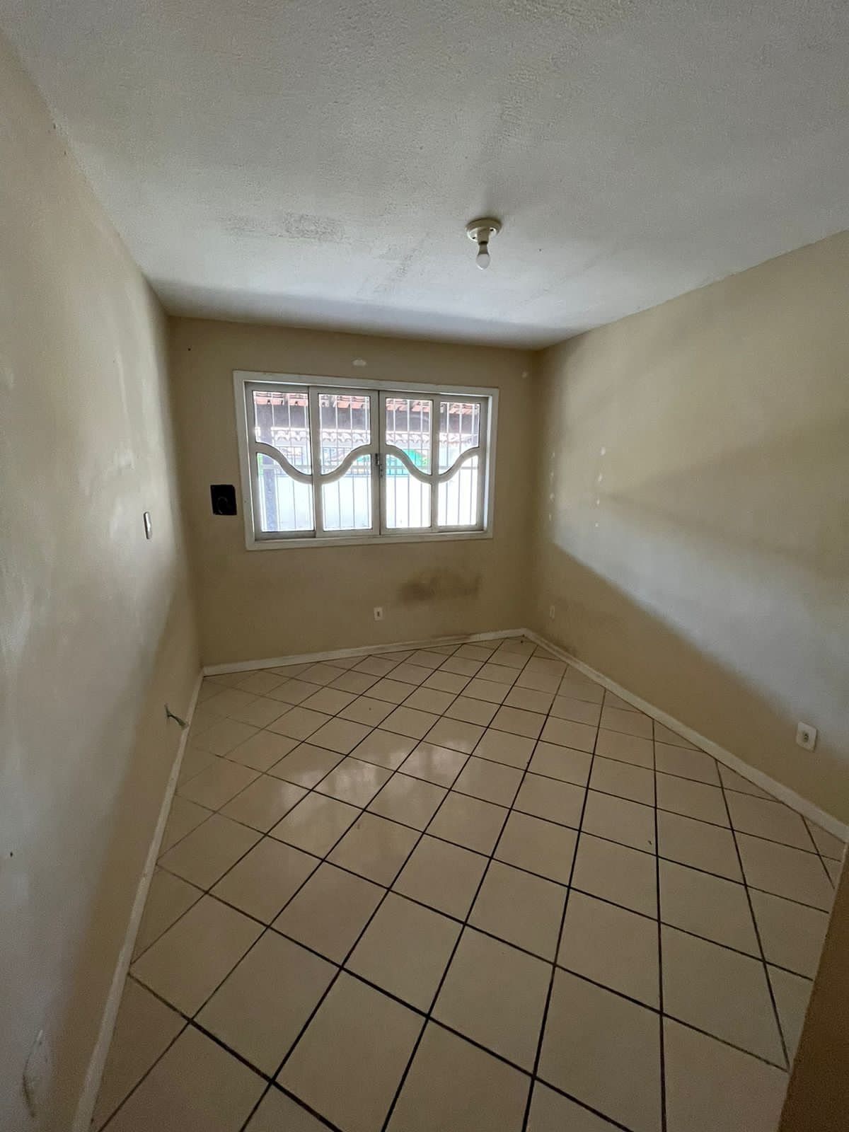 Casa 03 Quartos e 03 Suítes em Novo México