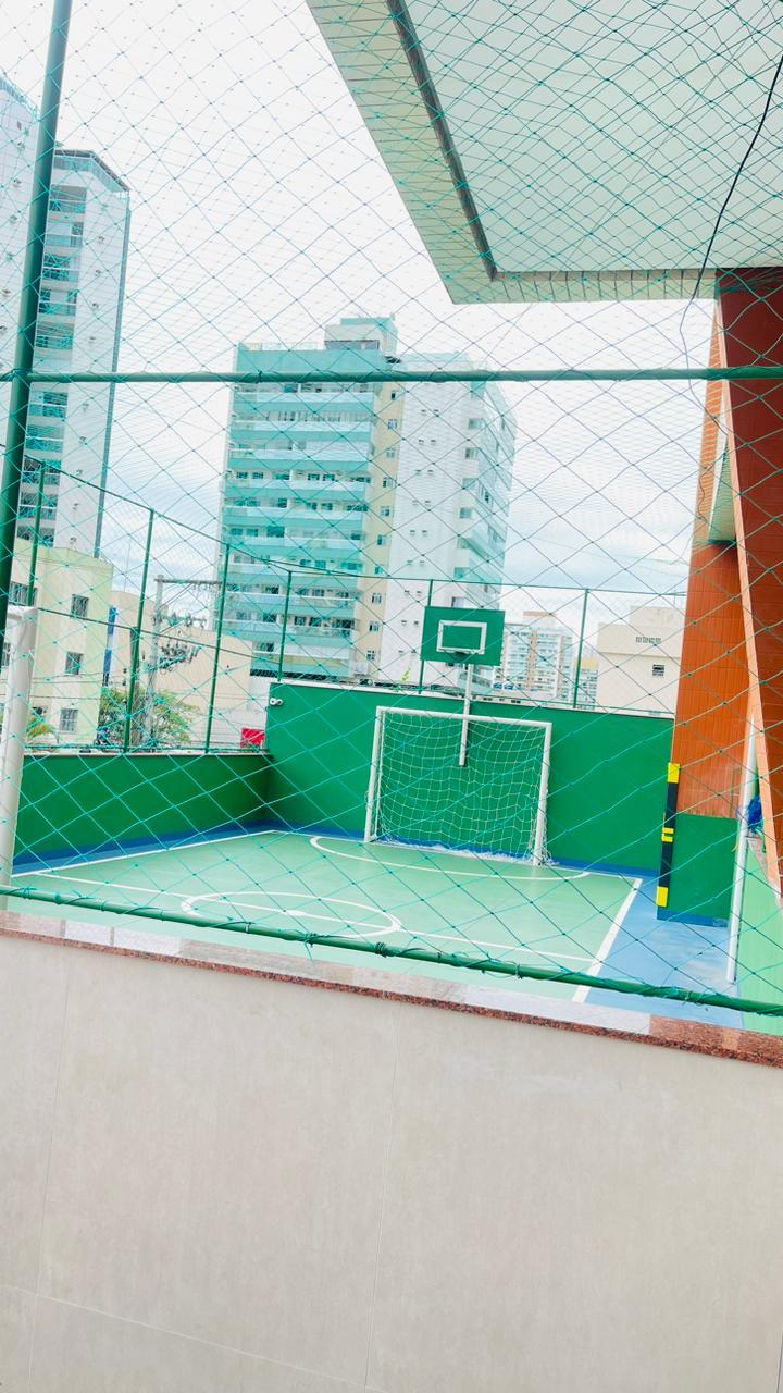 Apartamento de 04 Quartos com Suíte em Itapuã