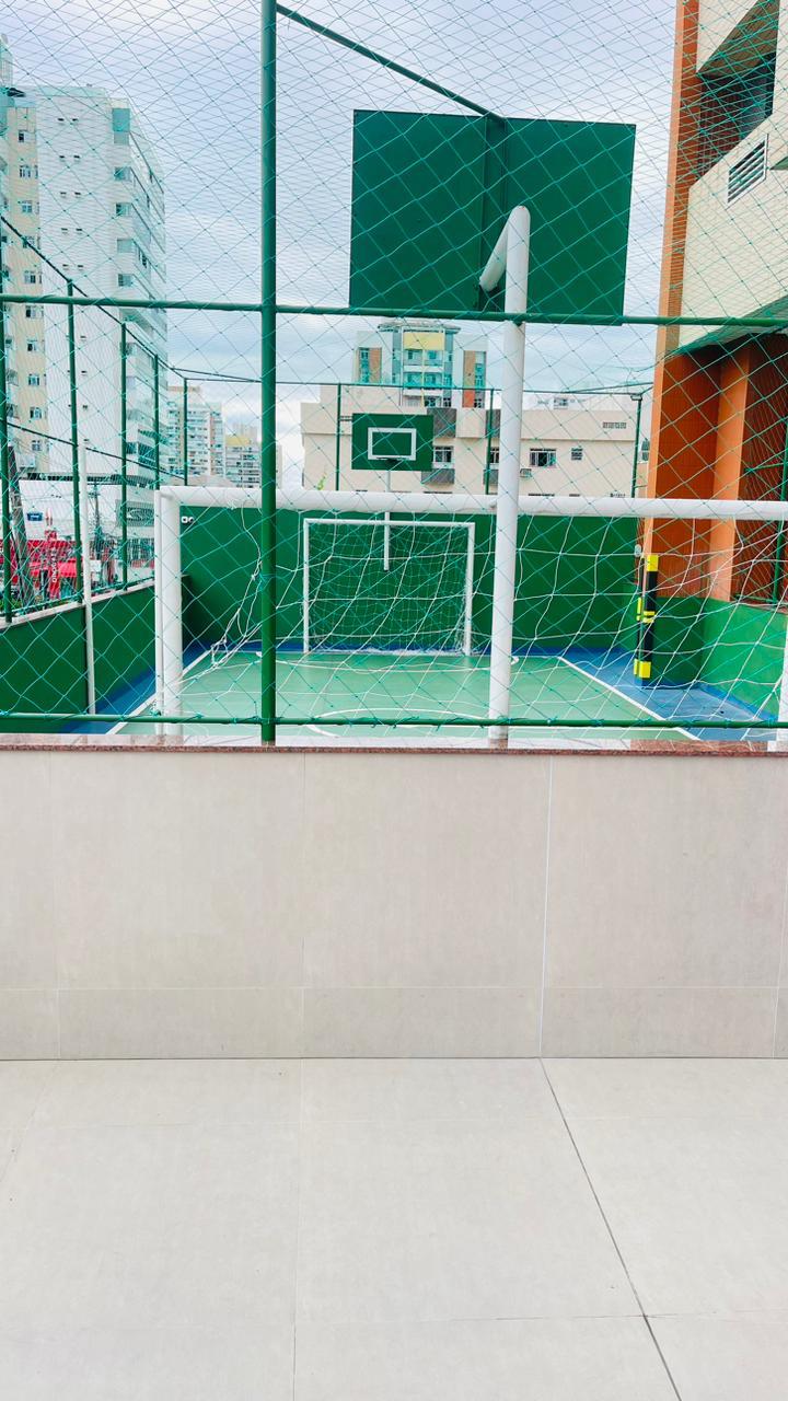 Apartamento de 04 Quartos com Suíte em Itapuã