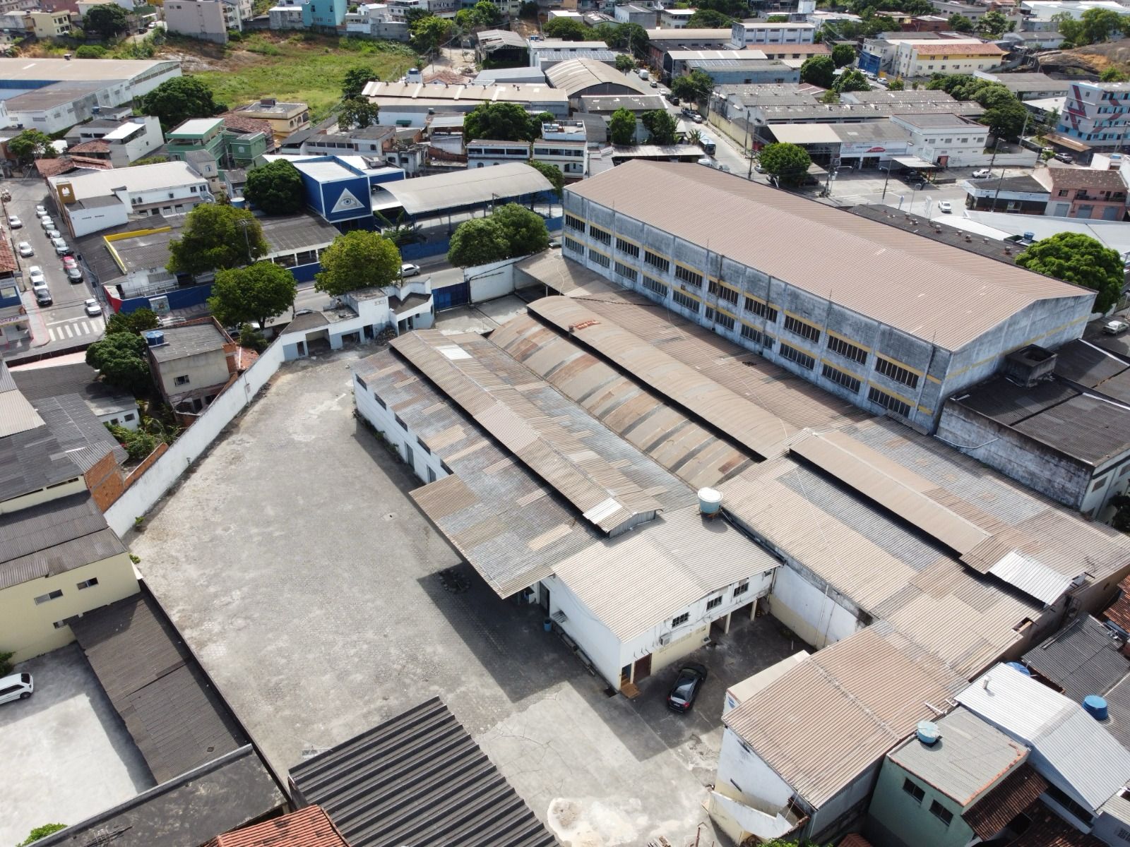 Galpões  6 mil metros² em Santa Mônica