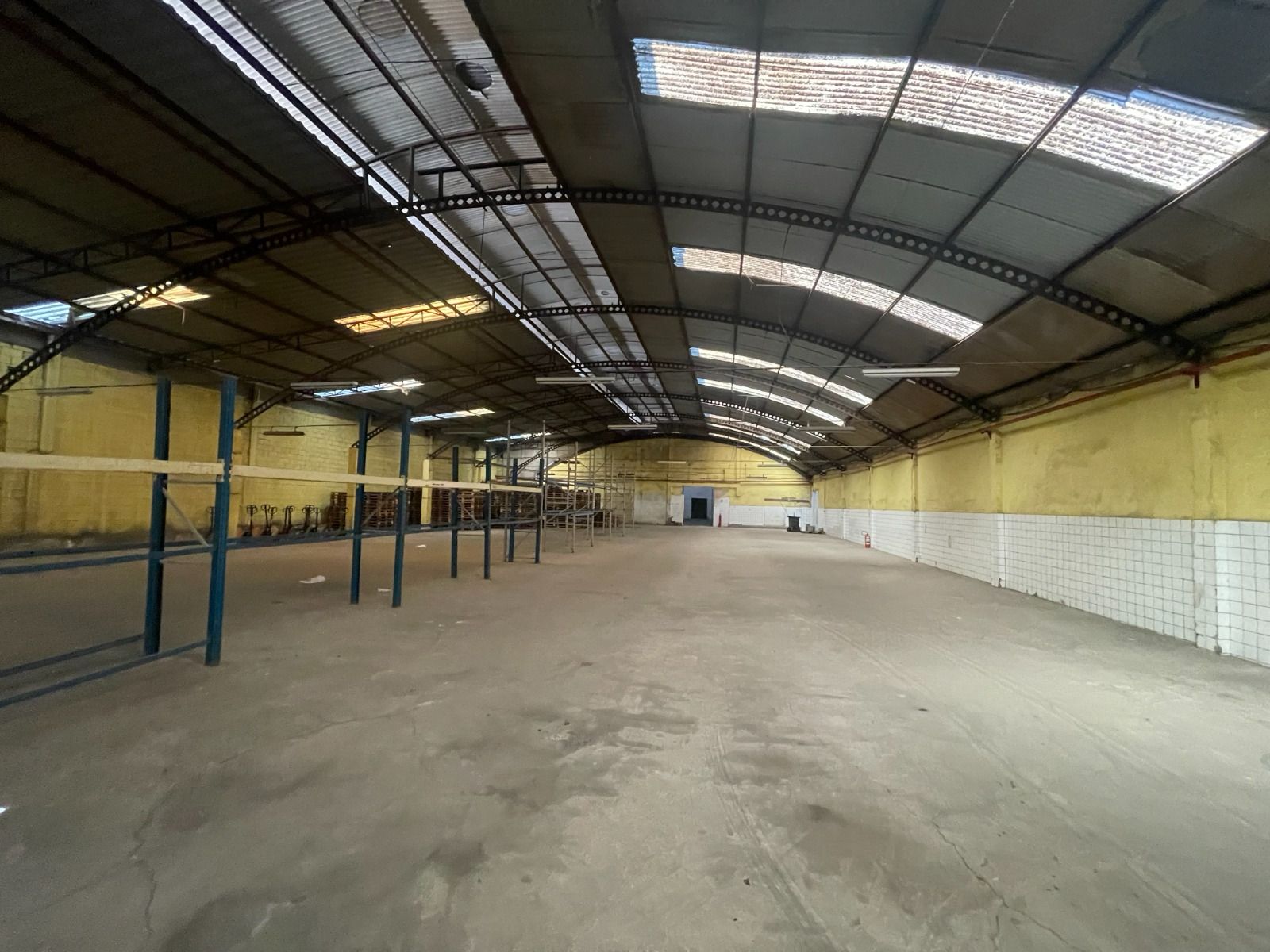 Galpões  6 mil metros² em Santa Mônica