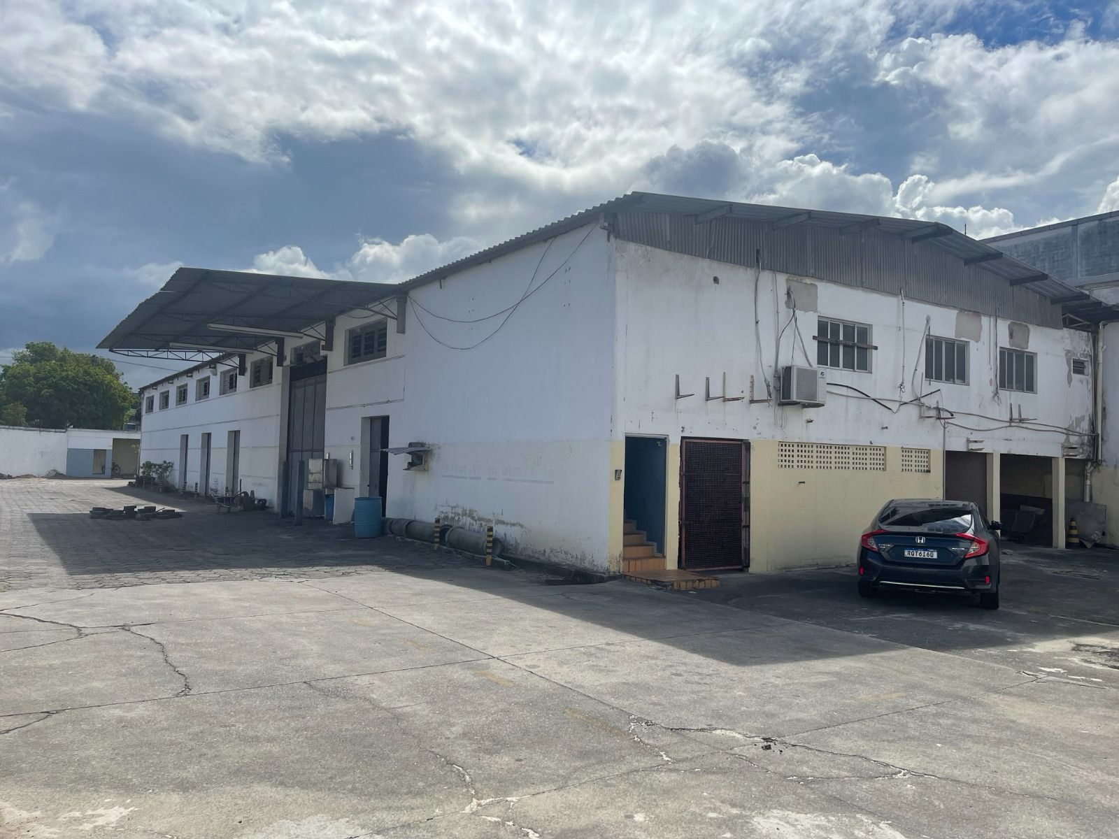 Galpões  6 mil metros² em Santa Mônica