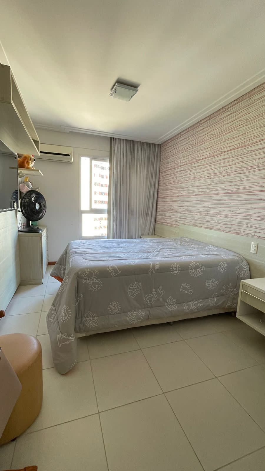 Apartamento de 03 Quartos com Suíte em Itapuã