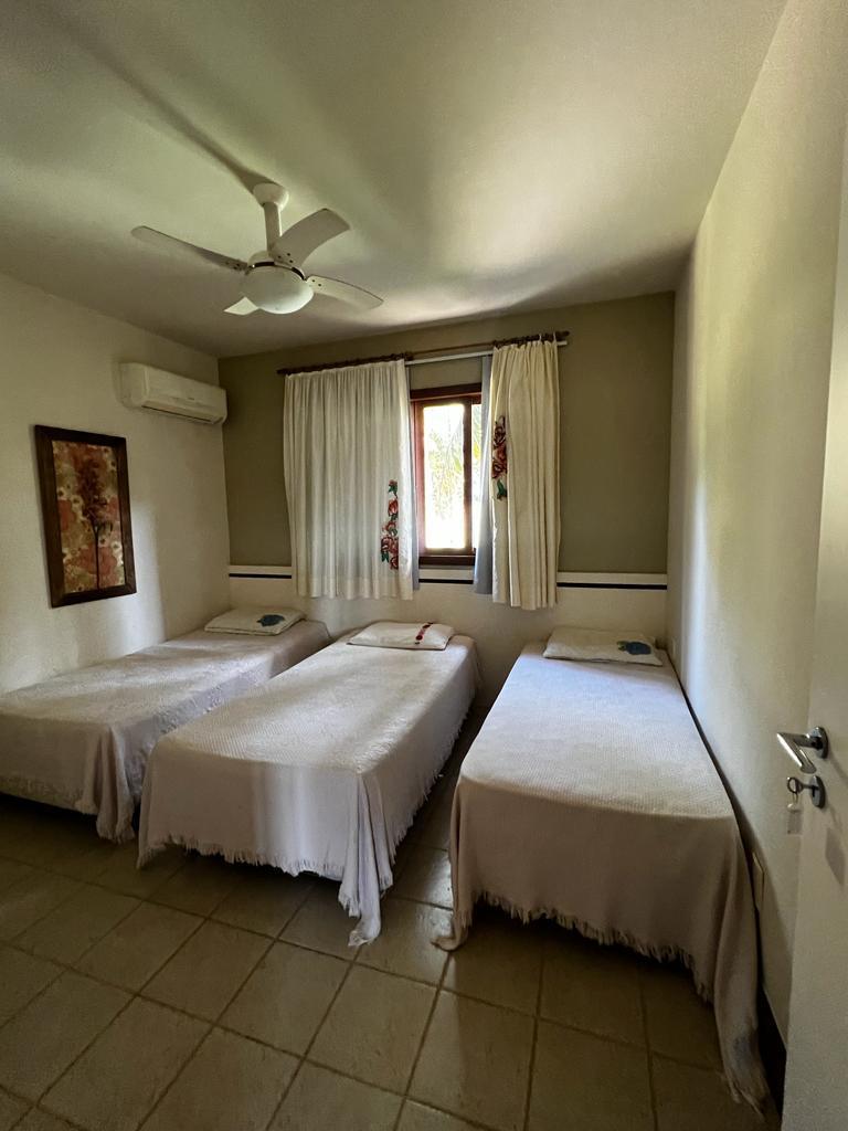 Casa com 6 Suítes em Meaípe