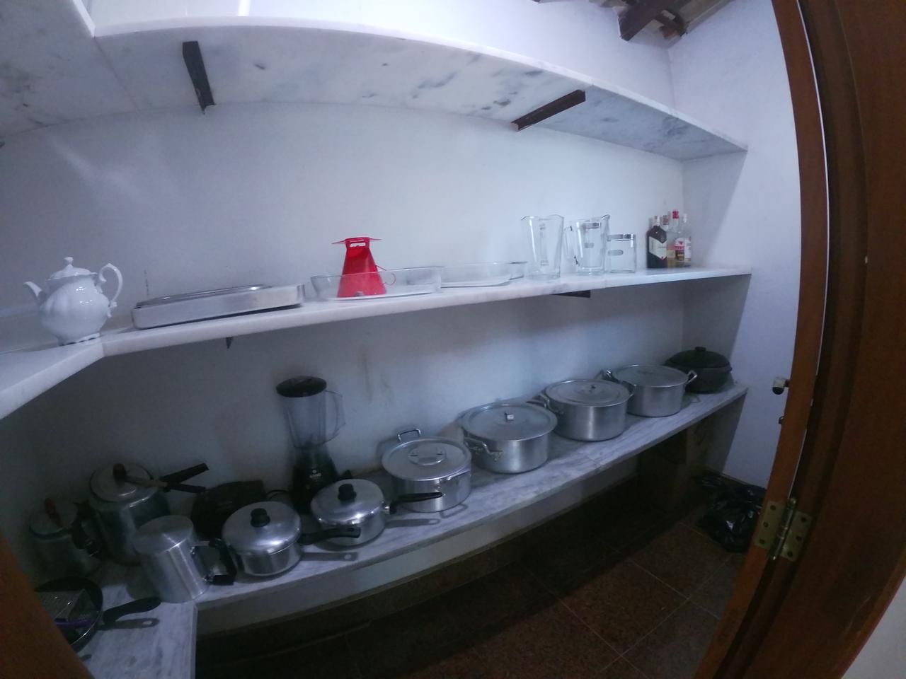 Casa com 05 Suítes em Guarapari
