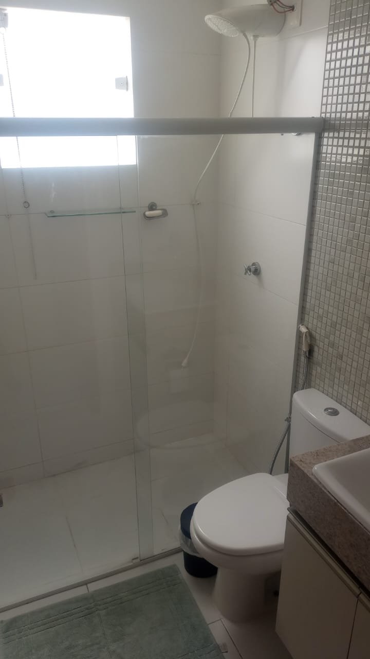 Apartamento de 03 Quartos com Suíte em Itapuã