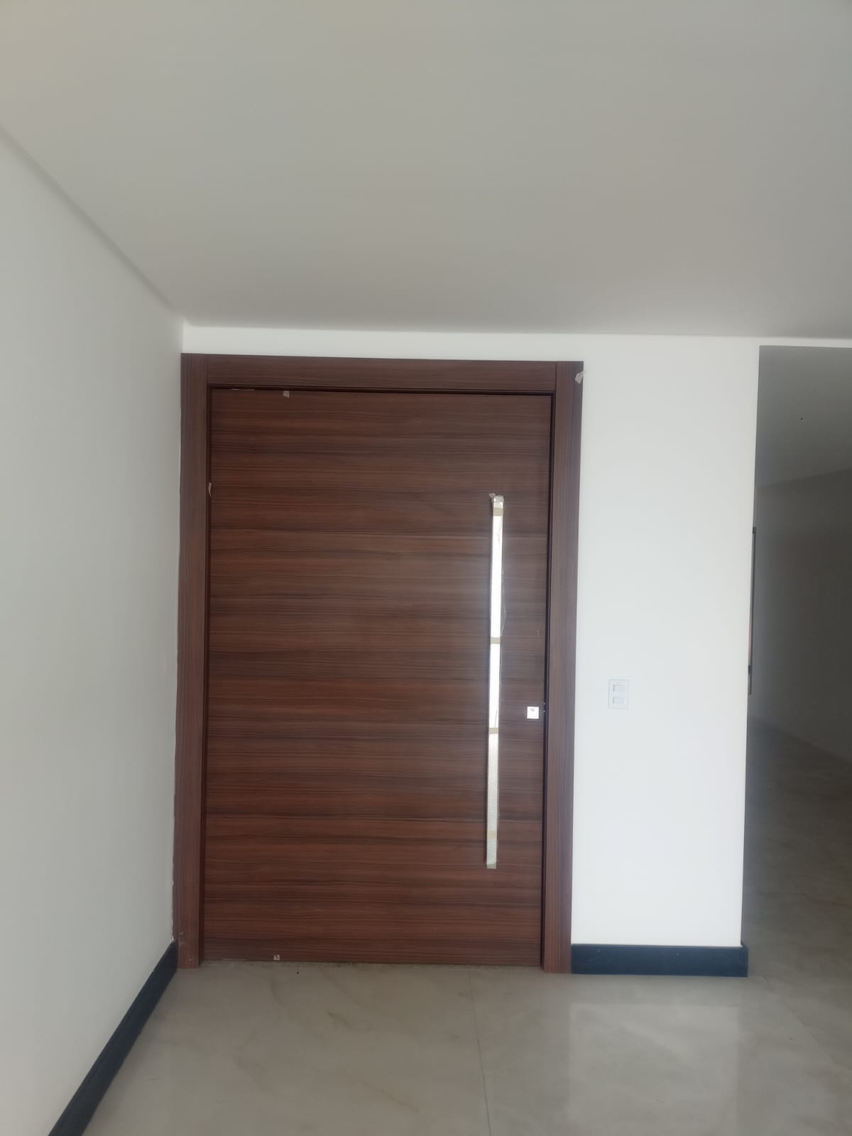 Apartamento 04 Quartos com Suítes na Praia da Costa 