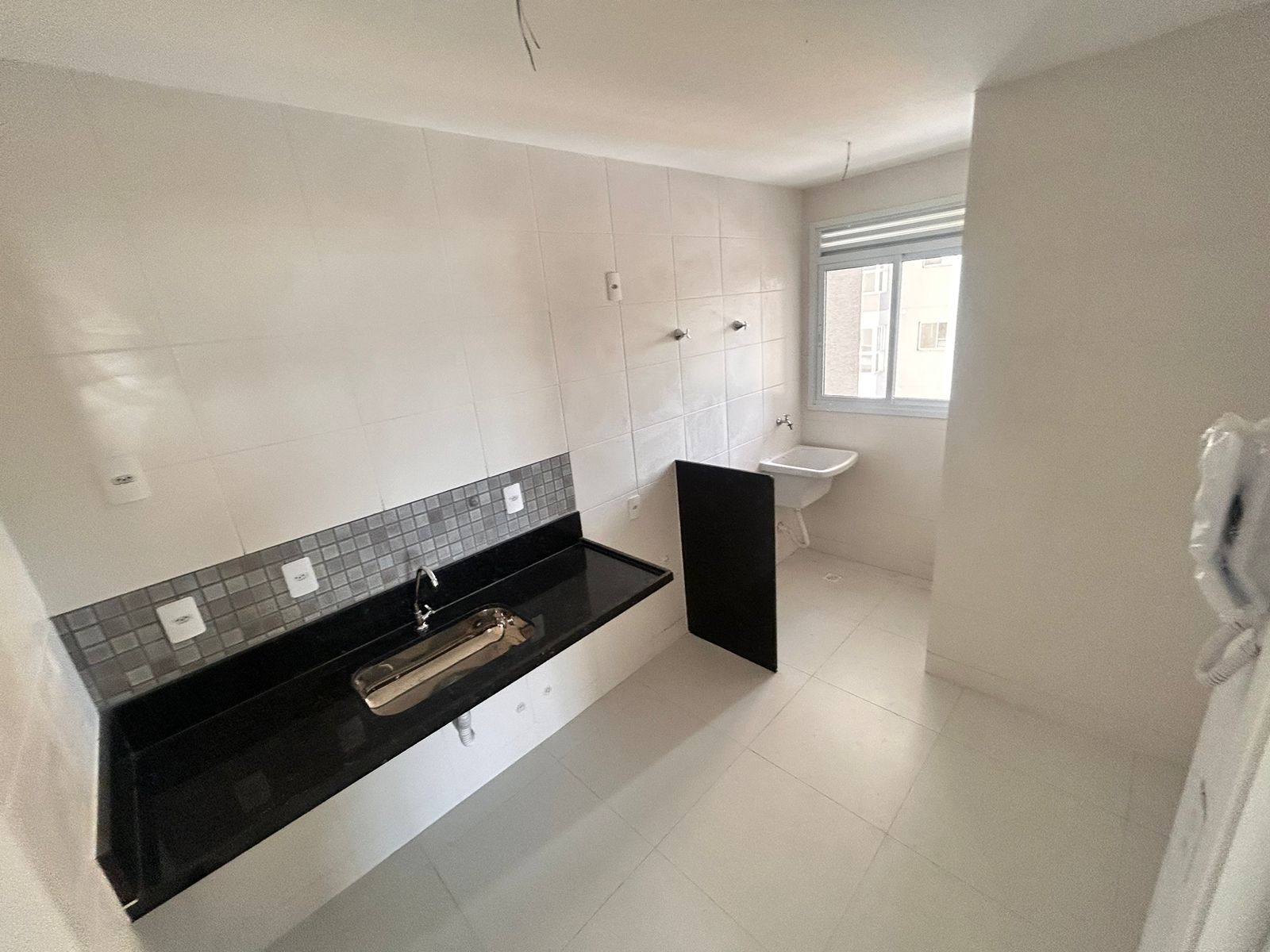 Apartamento de 03 Quartos com Suíte na Praia de Itaparica