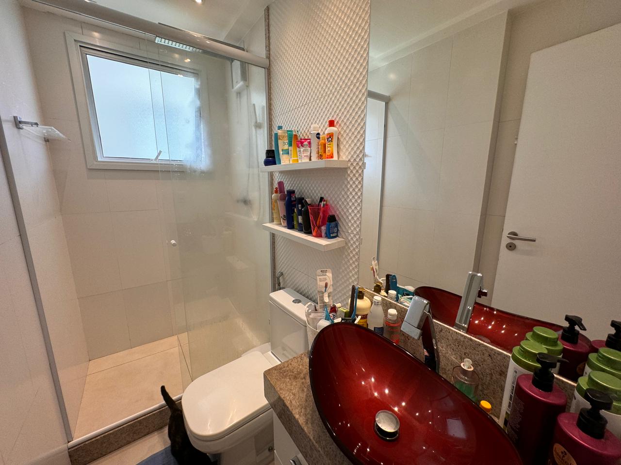 Apartamento de 4 Quartos e 4 Suítes na Praia da Costa 