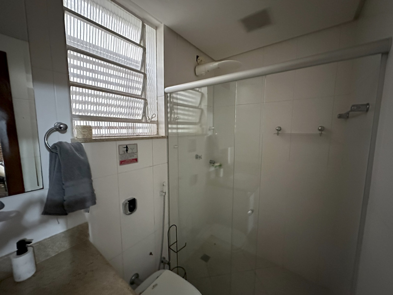 Casa de 03 Quartos com Suíte no Centro de Vila Velha 