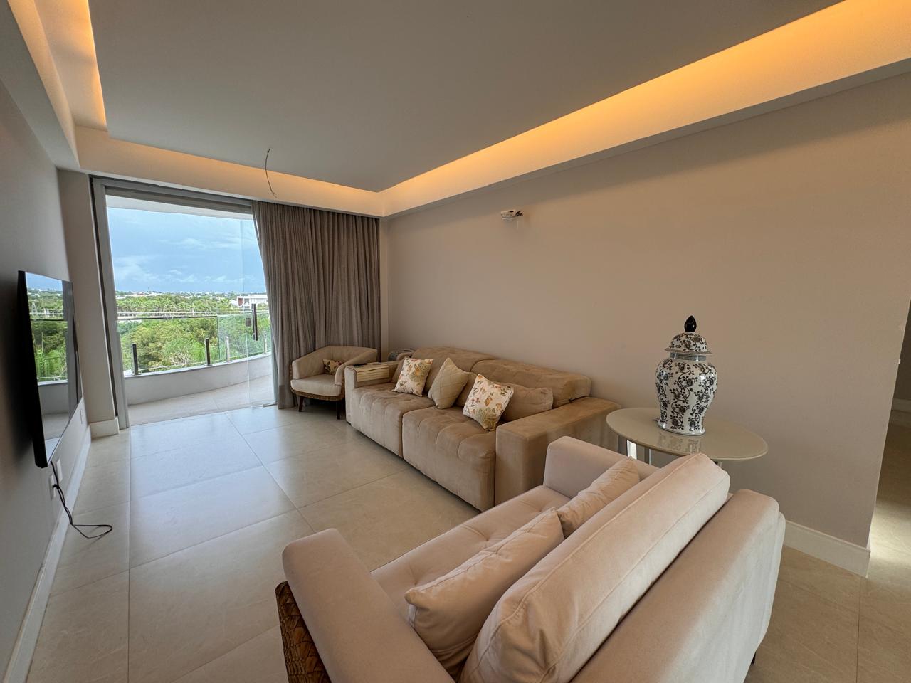 Casa Duplex com 5 Suítes em Riviera Park 