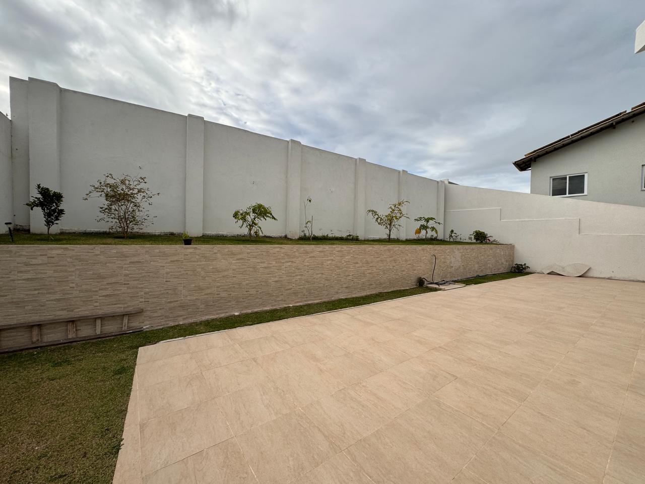Casa Duplex com 5 Suítes em Riviera Park 